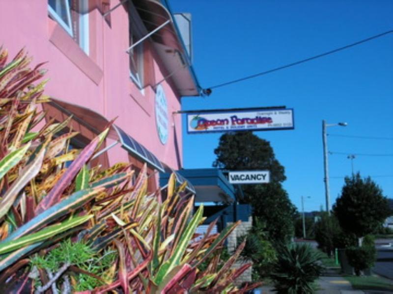 Ocean Paradise Studios & Apartments Coffs Harbour Exterior photo